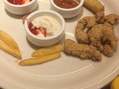 -菲滋意式餐厅(富阳东方茂店)