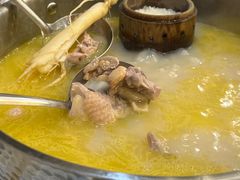 -朴小妹人参鸡汤火锅(长白山万达店)