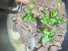 -大众跷脚牛肉馆·非遗传承单位(峨眉山店)