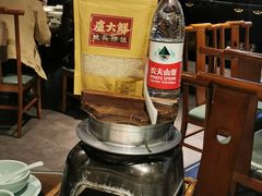 -卢大鲜鱼头捞饭(美利广场店)