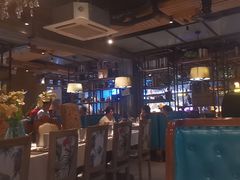 -领鲜活海鲜榴莲自助火锅(东门店)