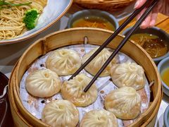 -馋三尺蟹粉小笼(人民广场店)