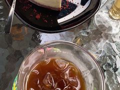 -出走咖啡·面包(宋庄店)