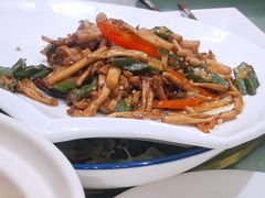 -花中城·杭帮菜·粤菜·海鲜火锅(清泰街店)