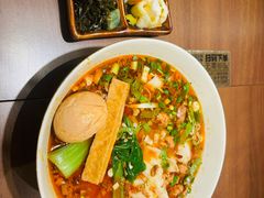 -顺溜·手工刀削面·黑金店(铜锣湾店)