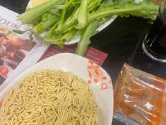-呷哺呷哺(世贸.工三店)