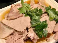 -亮亮面馆(经六路店)