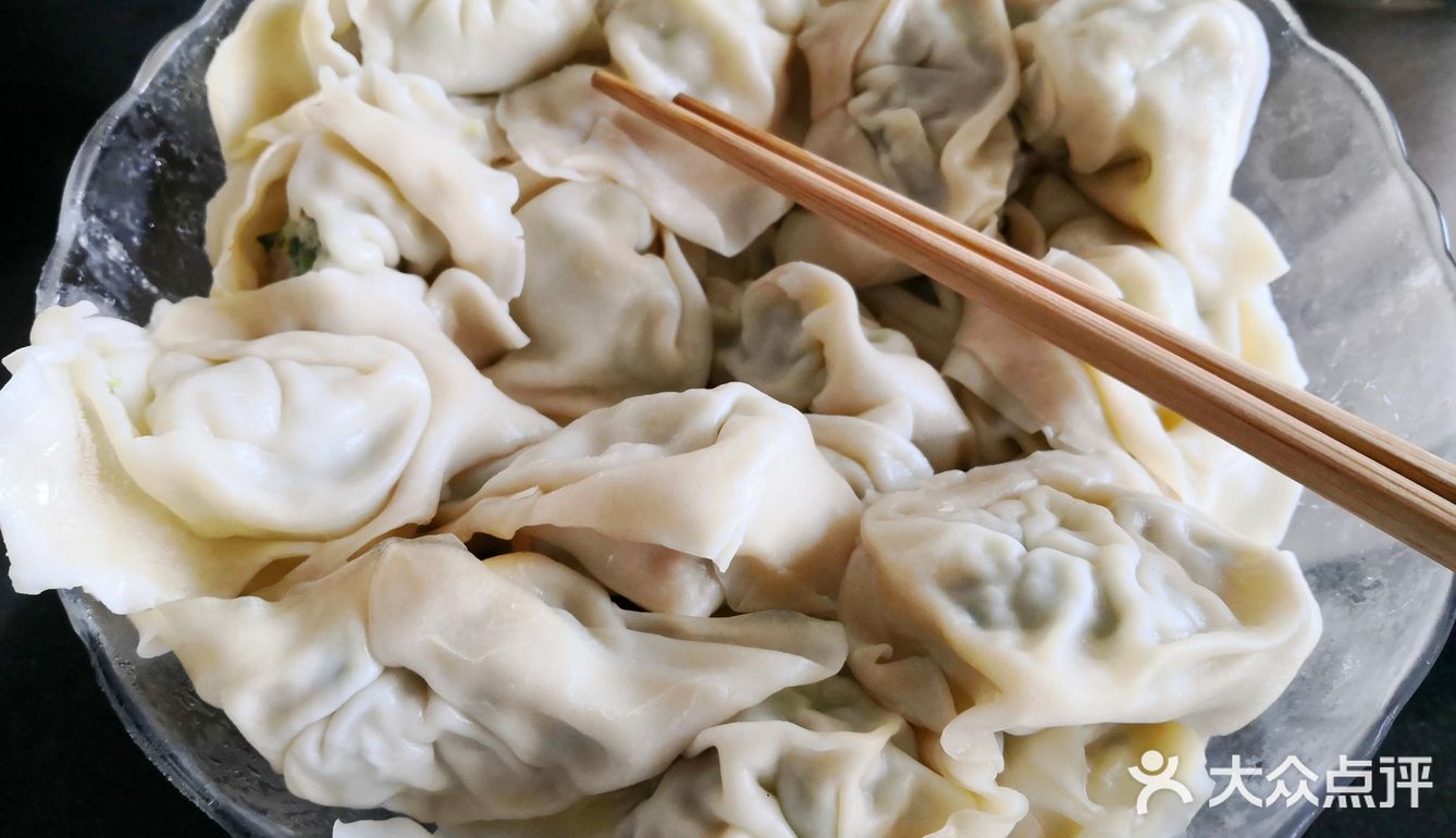 今日早餐：油煎馄饨 早餐时间比较紧张，怎么方便怎么来