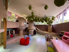 -水桶王国主题餐厅·聚会·生日派对·亲子活动·家庭套餐(亚龙湾希尔顿店)