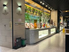 -川骄海鲜自助(王府井奥莱UP TOWN店原世界之花店)