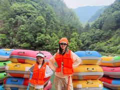 -安吉龙王山峡谷漂流