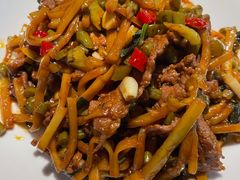 桂林酸笋紫苏炒牛腱-桂小厨广西菜(印象城店)