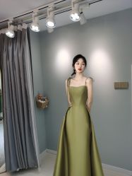 -衣贝姿婚纱礼服馆