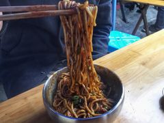 素椒杂酱面-左撇子私房面