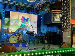 -Famous肥猫墨西哥音乐餐吧(五棵松华熙LIVE店)