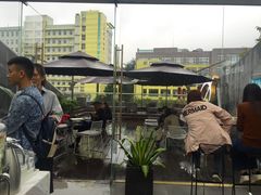 -UNI UNI(环亚凯瑟琳店)