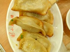 -小姜锅贴(凤凰街店)