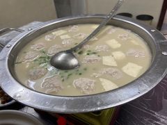 -刘涛酒店(江滩公园店)