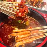 大中午都排队‼️人均50的超火串串店