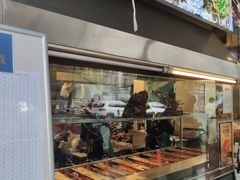 -老黄记手撕烤兔(玉林街店)