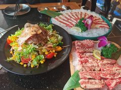 -韩烧牛中牛·甄选黑牛烤肉(黑金店)