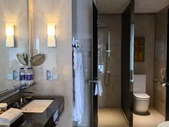 -广州天河希尔顿酒店