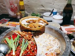 -四小区火锅·巷子里的重庆火锅(花照壁店)