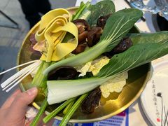 -鸡遇虾煲干锅火锅(小寨金莎店)