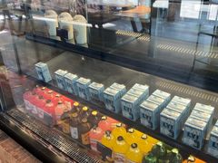 面包甜点陈列柜-原麦山丘(望京小街店)