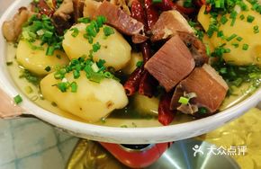 Preserved Pork with Potatoes