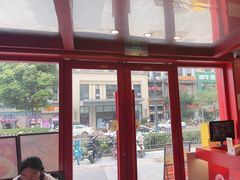 -何师傅美蛙鱼头(汉街店)