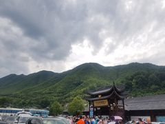 -安吉龙王山峡谷漂流