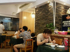 -广东仔港式茶餐厅(银泰店)