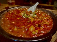 -有红鸡毛店·砂锅菜(抚琴夜市店)