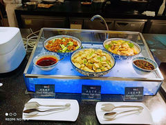 -上海西藏大厦万怡自助餐厅(徐汇店)