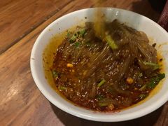 -万记麻辣烫国展总店