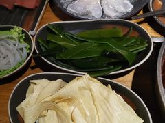 -呷哺呷哺 黄金牧场 (新中关购物中心店)