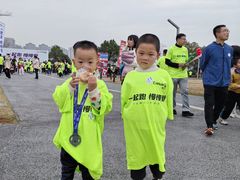 -瑞恩宝感统训练·语言提升·蒙氏托育中心