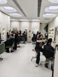 -八佰伴8008星级形象店