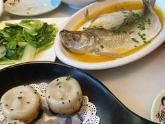 鸡汁蒸白鱼-京城小江南·北京烤鸭·江南土菜·白鱼(中关村店)