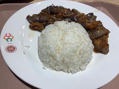 肉末酱茄子饭-北大家园食堂