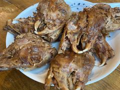 五香秃兔头-邱金小炒·30 年盐帮江湖菜(自贡店)