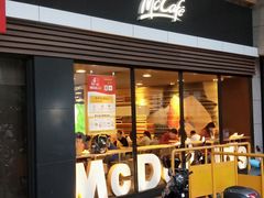 门面-麦当劳(杭州西湖银泰百货店)