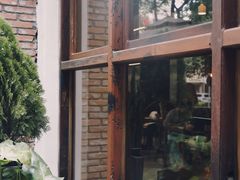 门面-VESH COFFEE(定西路店)