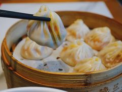 -馋三尺蟹粉小笼(人民广场店)