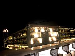 -顽啤熊·酒客酒馆(苏城夜景必选店)