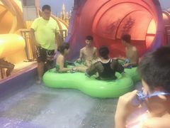 -欢乐水魔方水世界