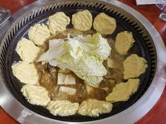-哈尔滨东北铁锅炖(都督街店)