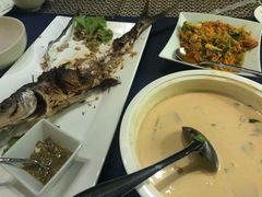 -Sala Thai Restaurant