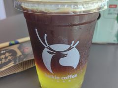 -瑞幸咖啡(镇江新城吾悦广场店)